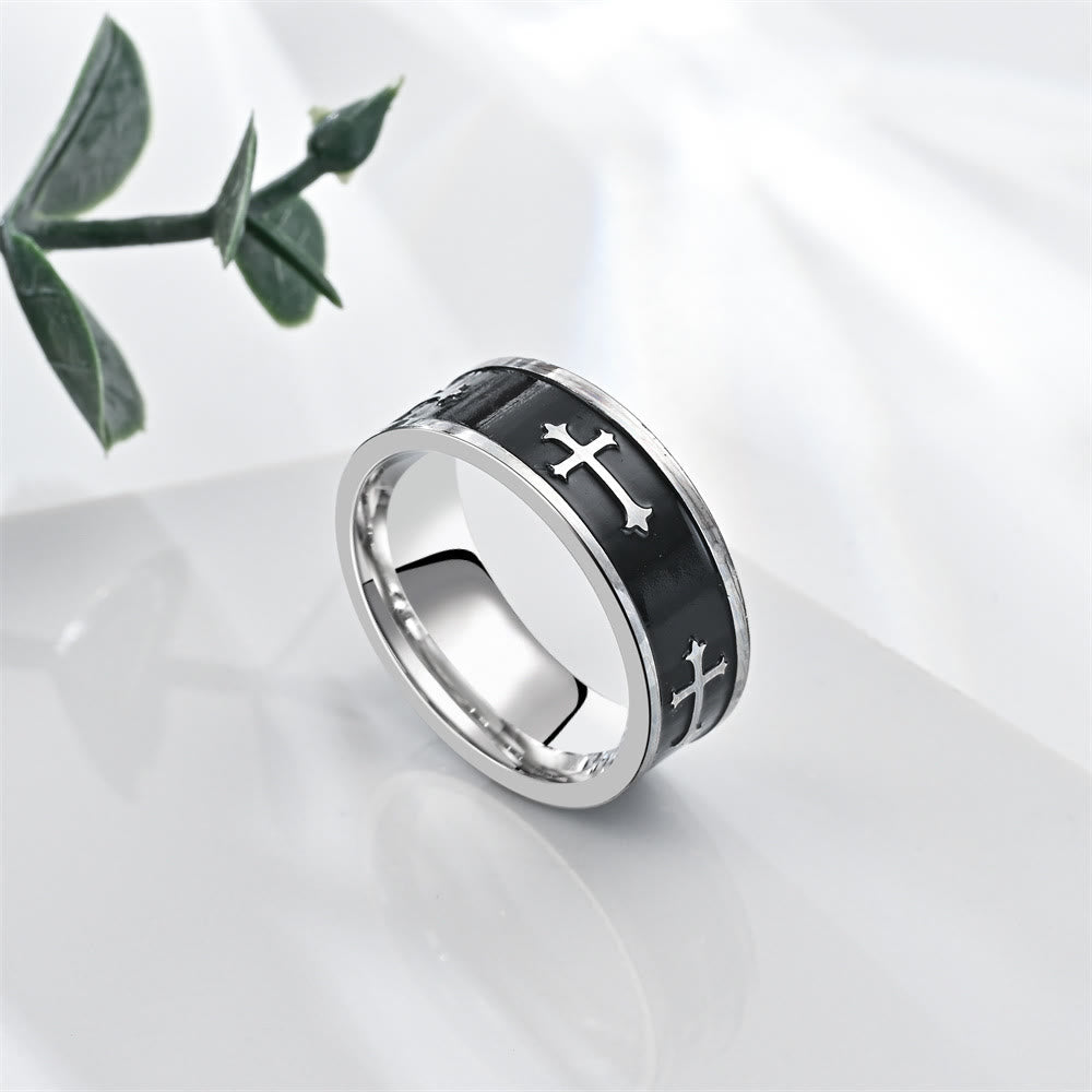 Anillo de Cruz Moderno y Minimalista: Símbolo de Fe y Estilo