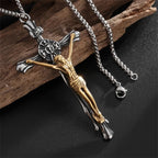 Collar Crucifijo de Acero Artesanal en Dos Tonos - El Sacrificio Divino