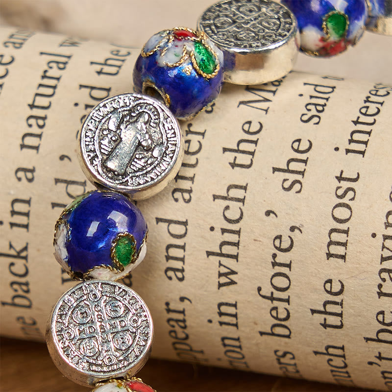 Pulsera Artesanal de Bendición Divina con Cuentas de Cloisonné Azul: Símbolo de Fe