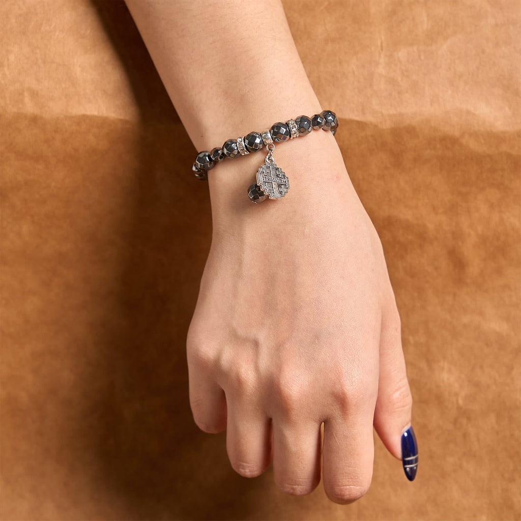 Pulsera Inspirada en Jerusalén de Piedra Negra Brillante: Símbolo de Fe