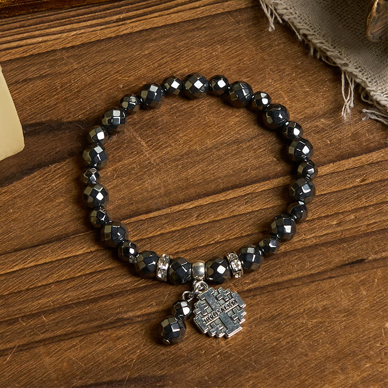 Pulsera Inspirada en Jerusalén de Piedra Negra Brillante: Símbolo de Fe