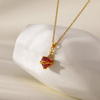 Collar de Cruz de Amor Moderno y Minimalista: Fusión de Diseño Contemporáneo y Simbolismo Eterno