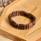 Pulsera de Madera con Cruz en 3 Colores: Símbolo de Devoción y Belleza