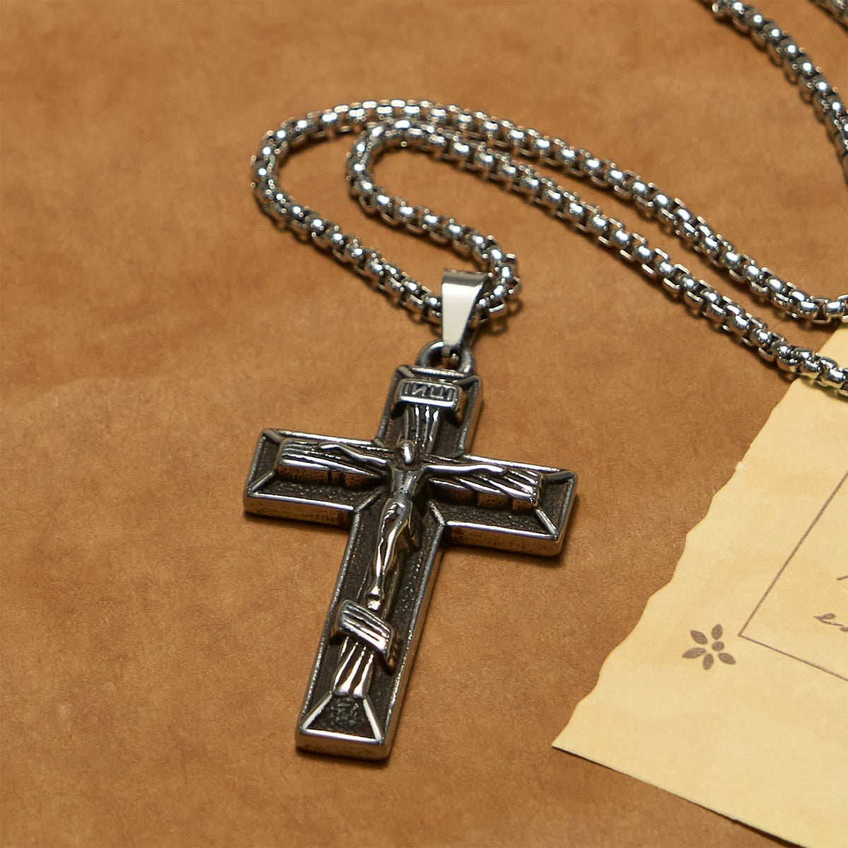 Retro Classic Style Crucifix Pendant Necklace