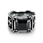 Anillo de Pareja con Cruz de Gemas Rojas y Negras: Símbolo de Fe y Estilo