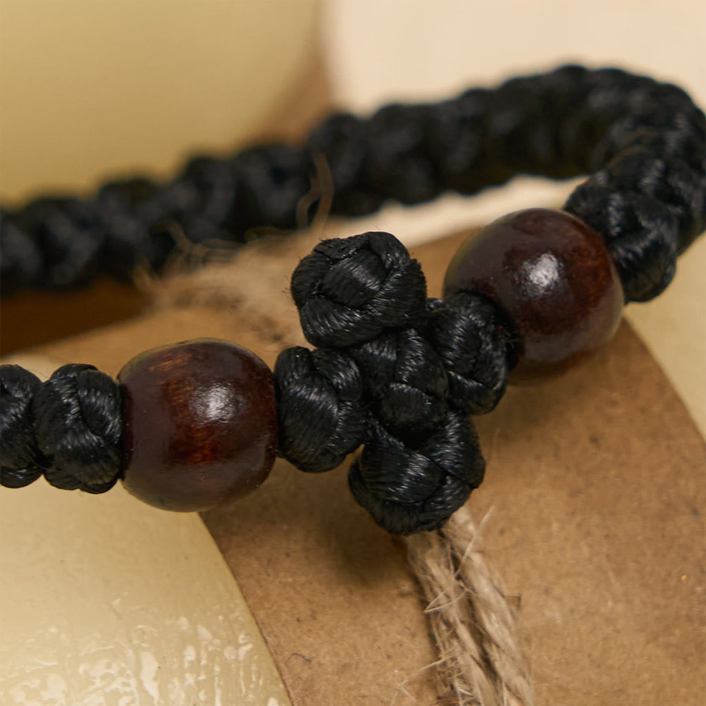Pulsera de Cordón con Nudo de Cruz Azul y Negro: Señal de Fe
