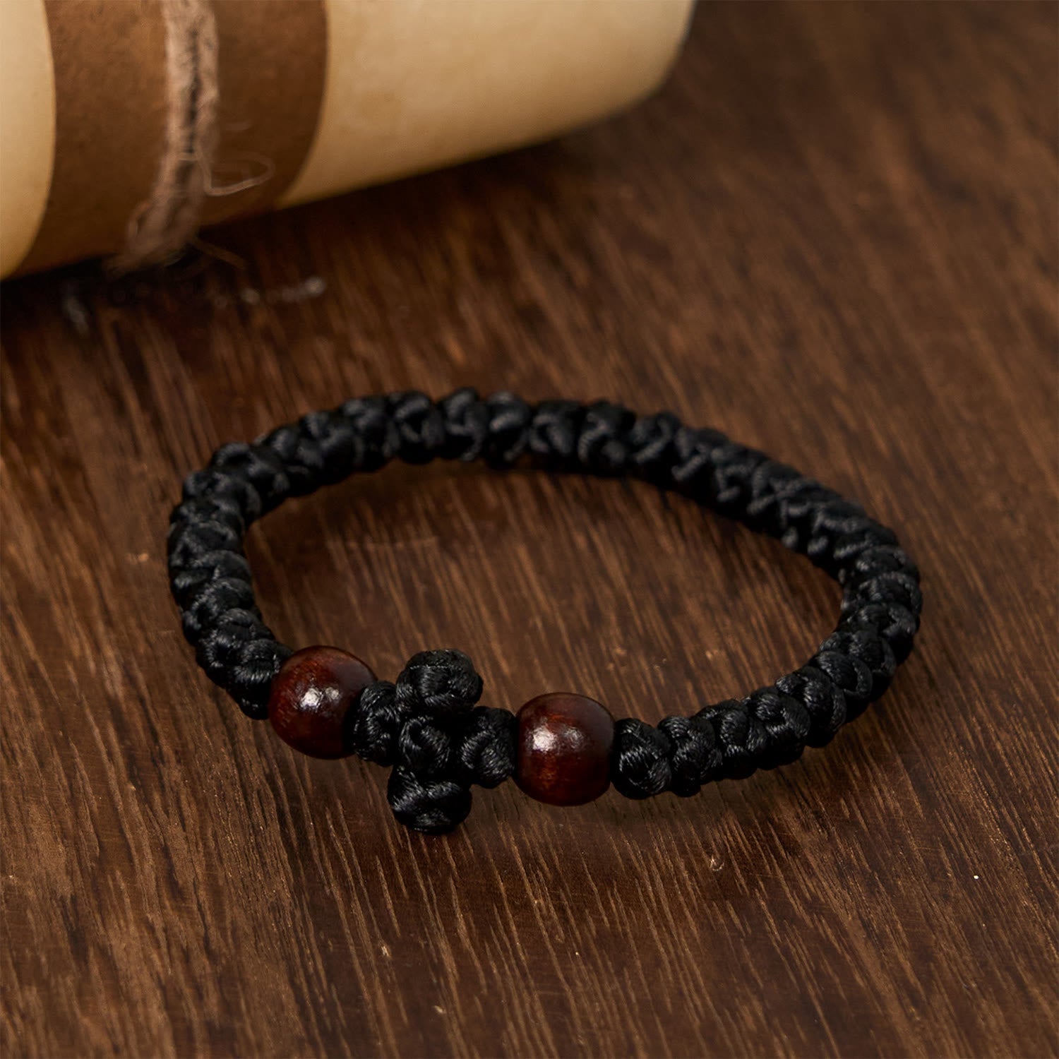Pulsera de Cordón con Nudo de Cruz Azul y Negro: Señal de Fe