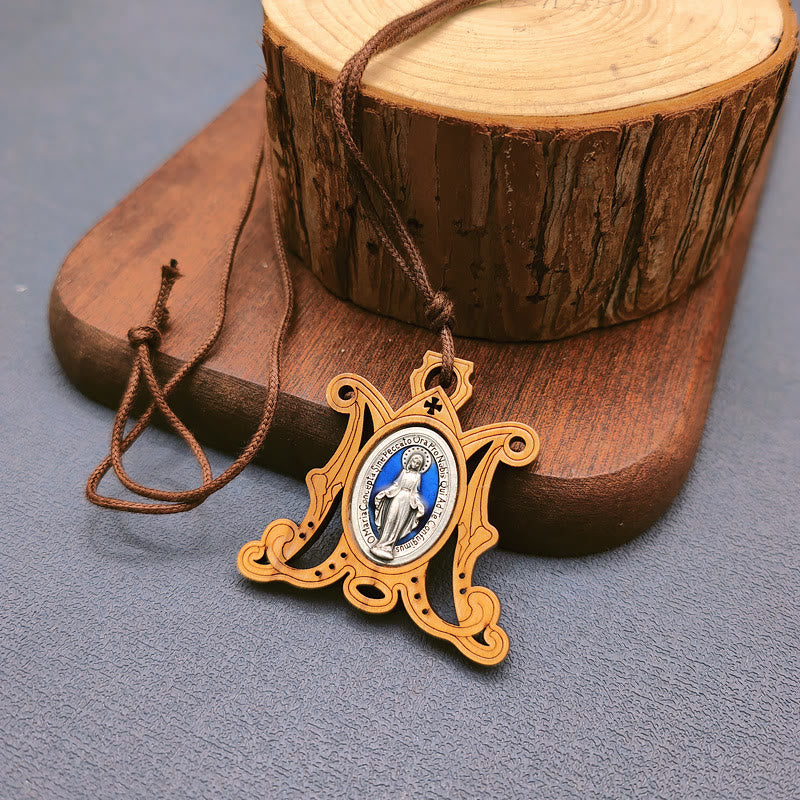 Collar Vintage de Medalla Milagrosa en Madera de Olivo: Emblema Eterno de Gracia Divina