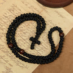 Collar de Cordón Azul y Negro con Cruz y 100 Nudos de Bendición: Símbolo de Bendición Santa