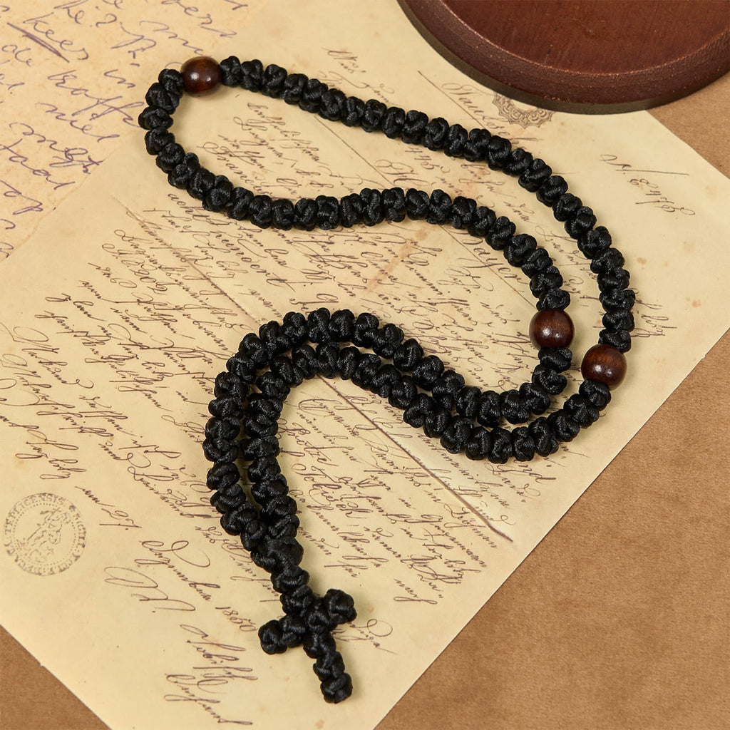 Collar de Cordón Azul y Negro con Cruz y 100 Nudos de Bendición: Símbolo de Bendición Santa