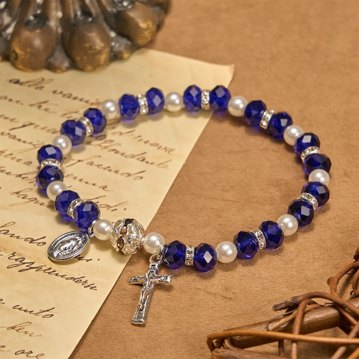 Pulsera Elástica Moderna de Cristal Transparente con Crucifijo y Medalla Milagrosa
