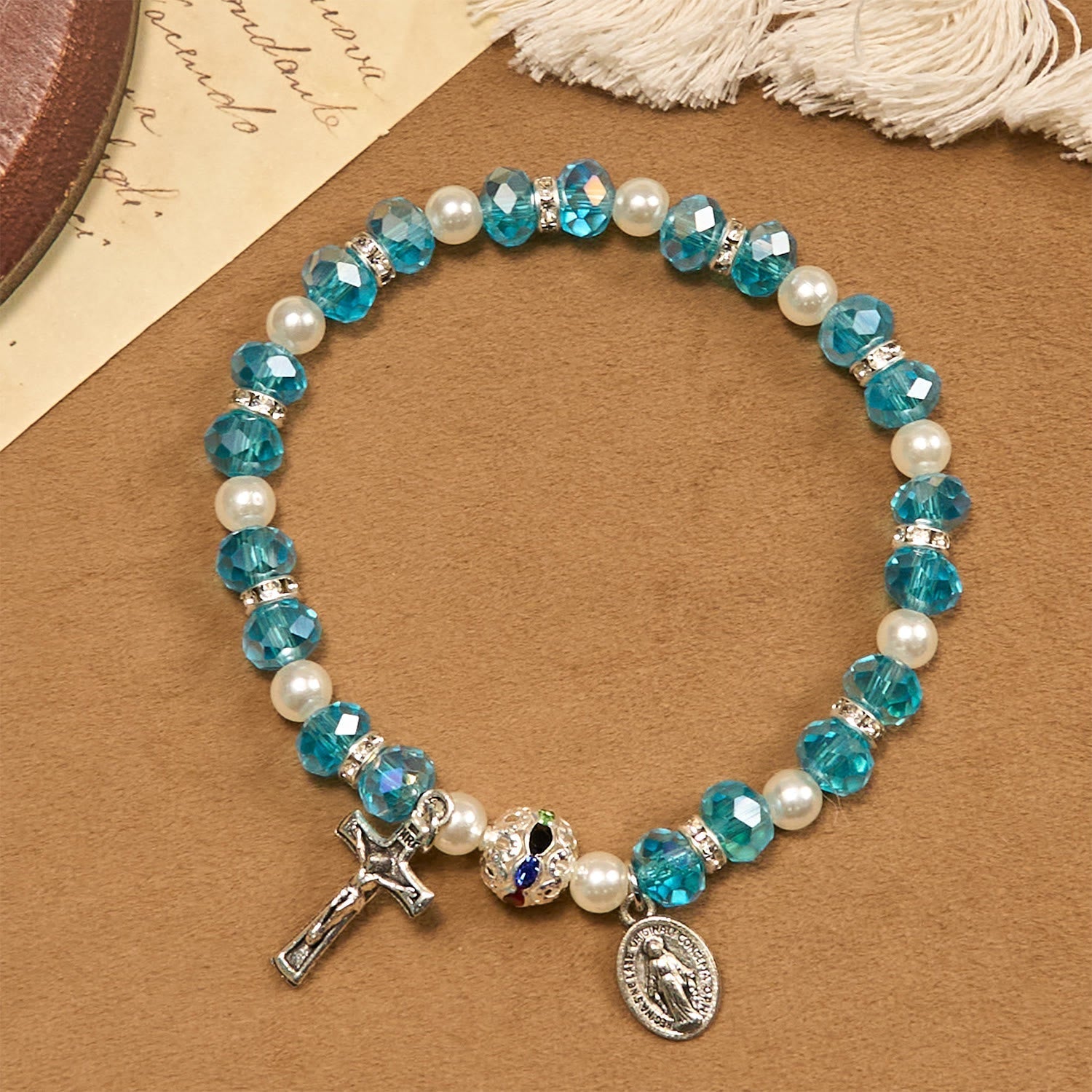 Pulsera Elástica Moderna de Cristal Transparente con Crucifijo y Medalla Milagrosa