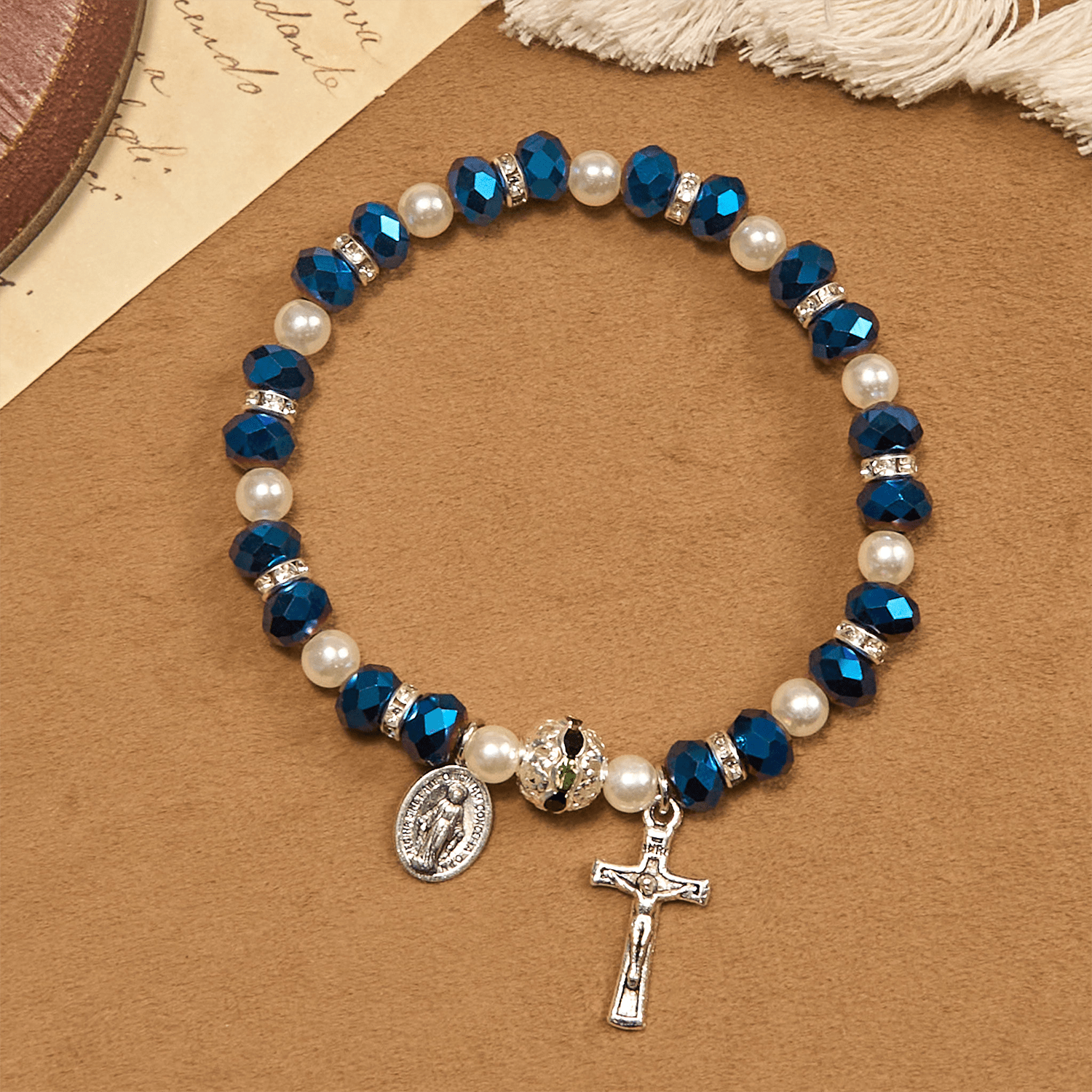 Pulsera Elástica Moderna de Cristal Transparente con Crucifijo y Medalla Milagrosa