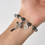 Pulsera de Ágata Negra Natural con Medalla de San Benito y Dije de la Virgen María: Arte de Fe Divina