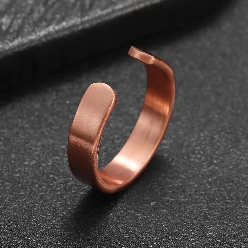 Anillo Ajustable de Cobre con Símbolo Minimalista de Jesús: Señal Distintiva de Fe