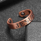 Anillo Ajustable de Cobre con Símbolo Minimalista de Jesús: Señal Distintiva de Fe