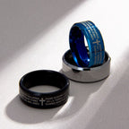 Anillo Tricolor de 8 mm con Versículo Santo y Motivo de Cruz Estilo Minimalista