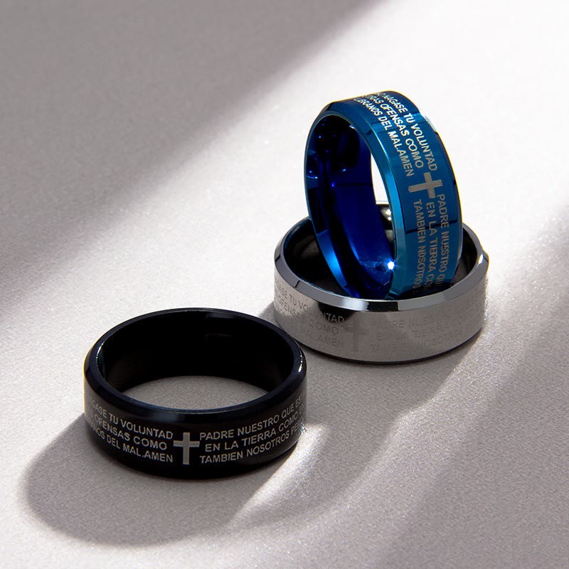 Anillo Tricolor de 8 mm con Versículo Santo y Motivo de Cruz Estilo Minimalista