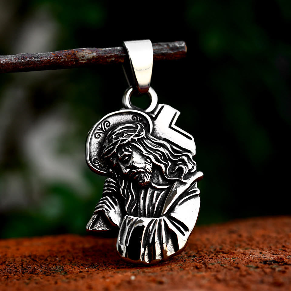 Collar Clásico con Dije de Cruz de Jesús con Corona de Espinas: Alma y Bendición