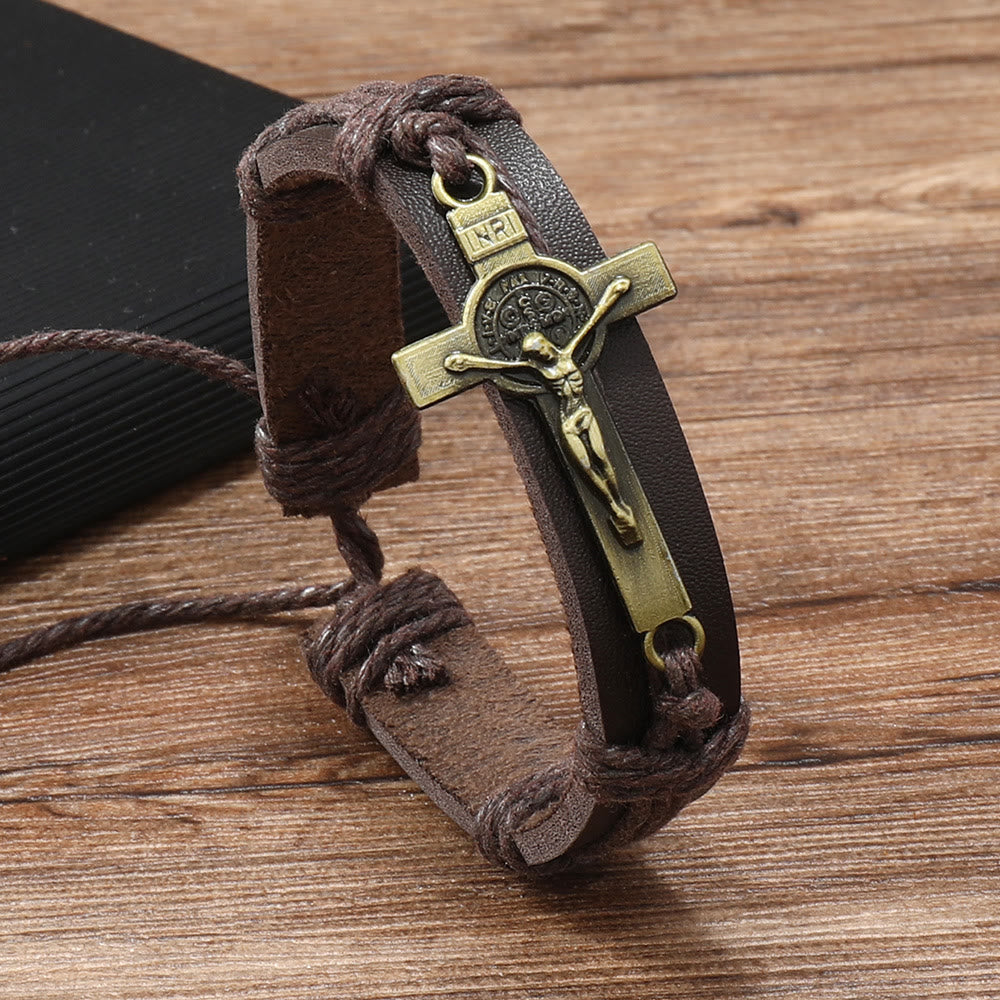 Pulsera Ajustable Clásica de Cuero Café o Negro con Crucifijo