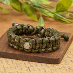 Pulsera Artesanal Duradera de Paracord de San Benito Estilo Vintage