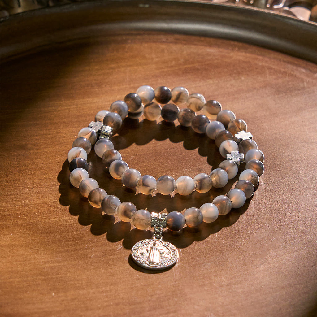 Pulsera Rosario de Cuentas Degradadas Gris y Negro con San Benito: Escudo de Fe