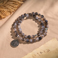 Pulsera Rosario de Cuentas Degradadas Gris y Negro con San Benito: Escudo de Fe