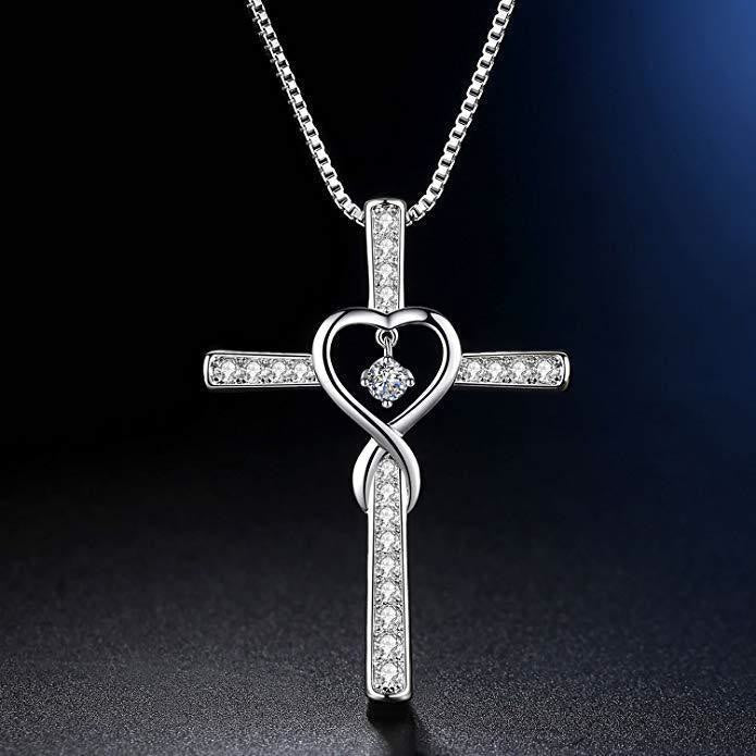 Collar de Cruz con Piedra del Mes y Diseño de Corazón con Detalles Brillantes
