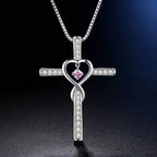 Collar de Cruz con Piedra del Mes y Diseño de Corazón con Detalles Brillantes