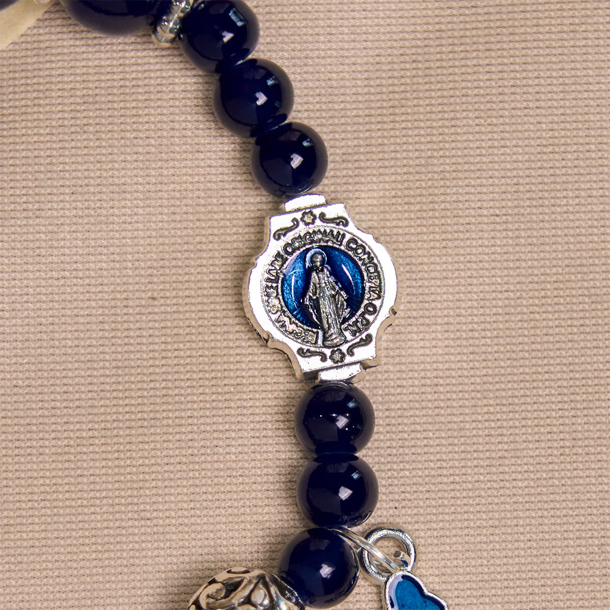 Pulseras Elegantes de Cuentas Azul Profundo con Crucifijo y Medalla Milagrosa