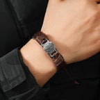 Pulsera Clásica de Cuero de San Benito en 2 Colores: Símbolo de Fe y Valor