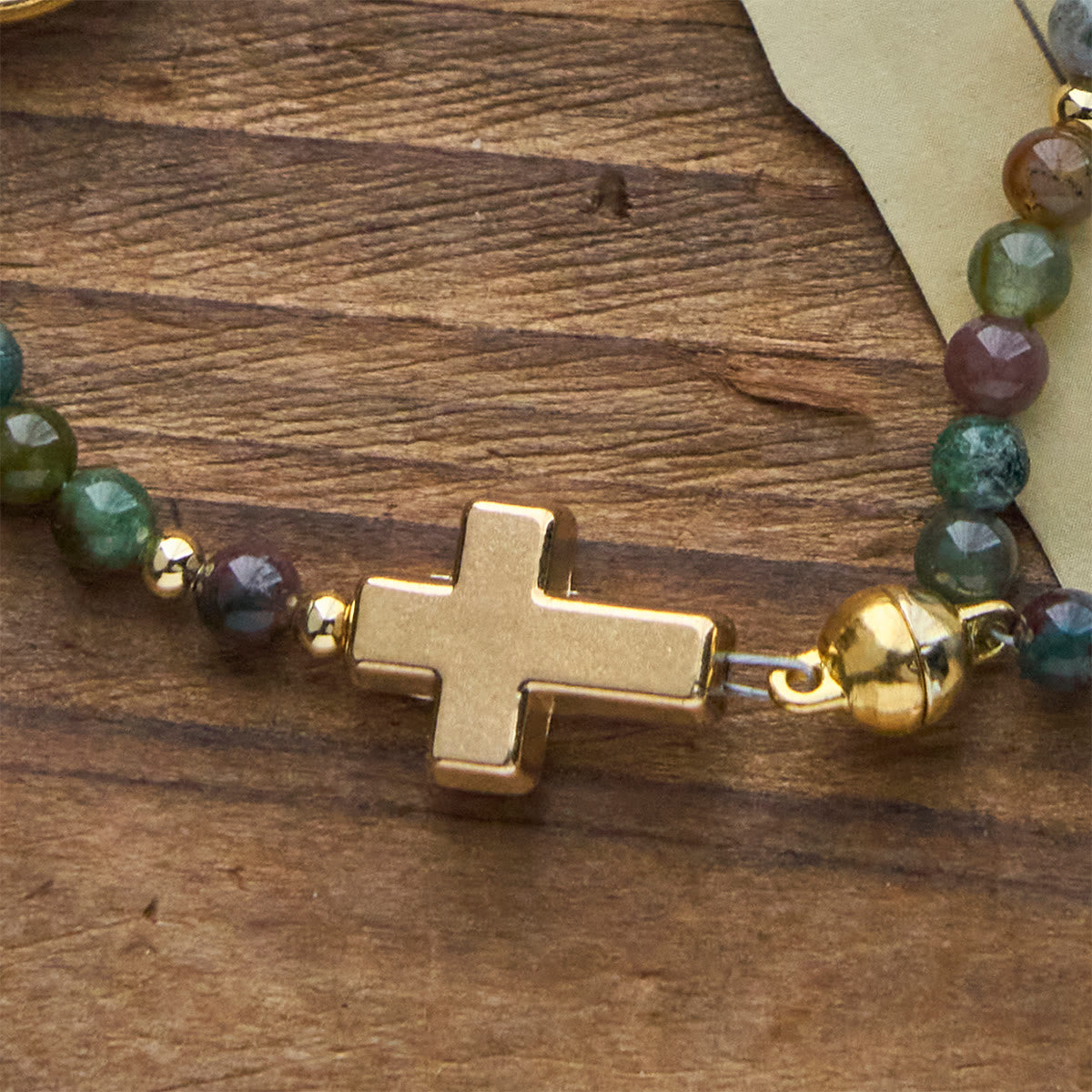 Pulseras Rosario Artesanales en Tonos Tierra con Cruz y Dije de San Benito