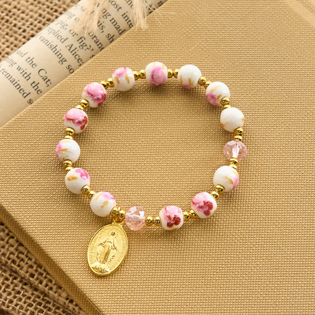 Pulsera Elegante de Cerámica Rosa de 8 mm con Patrón Floral y Medalla Milagrosa