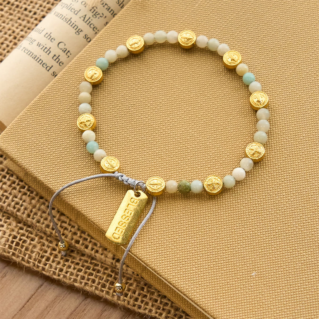 Tobillera de Bendición de San Benito en Dos Colores con Cuentas de Piedra Natural