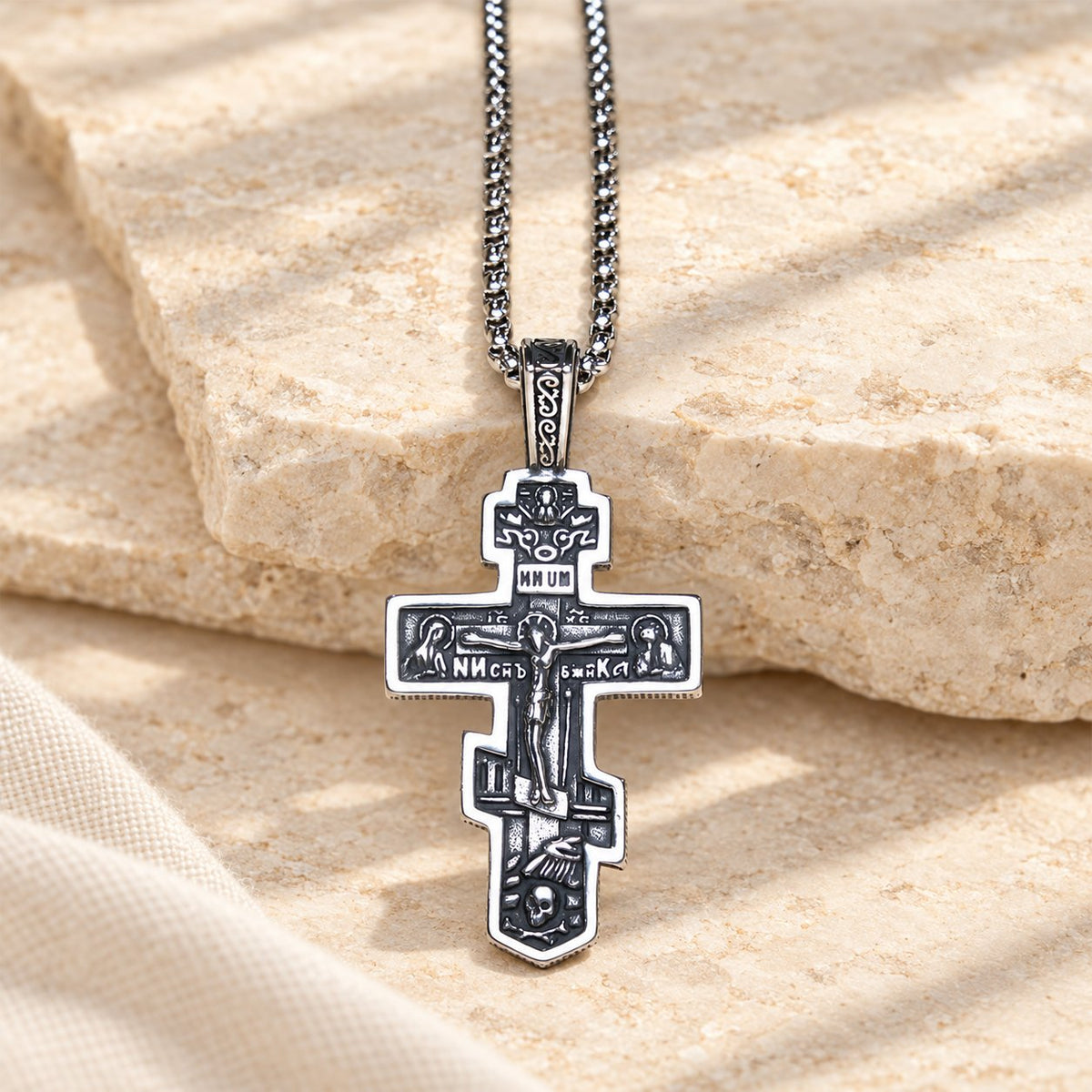 Two-Color Orthodox Crucifix Necklace with Profound Spiritual Meaning