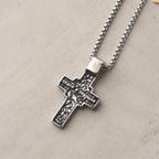 Collar Vintage de Acero de Titanio con Cruz Ortodoxa Sagrada y Escritura Religiosa