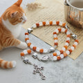 Pulsera de Cuarzo Naranja y Blanco con Dijes de Gato Atigrado en Acero, Rosario Animal