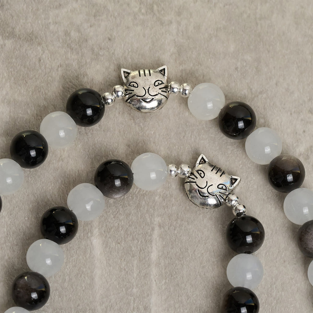 Pulsera de Cuentas con Gata Blanca y Negra "Bendición de la Virgen", Rosario Animal