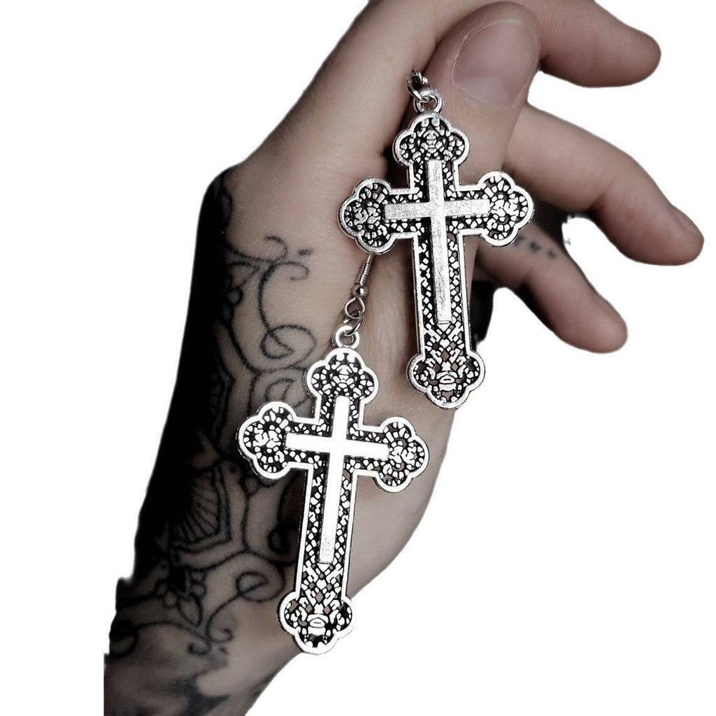 Aretes Colgantes de Cruz de Filigrana Vintage: Joyería Diaria con Carácter VIP