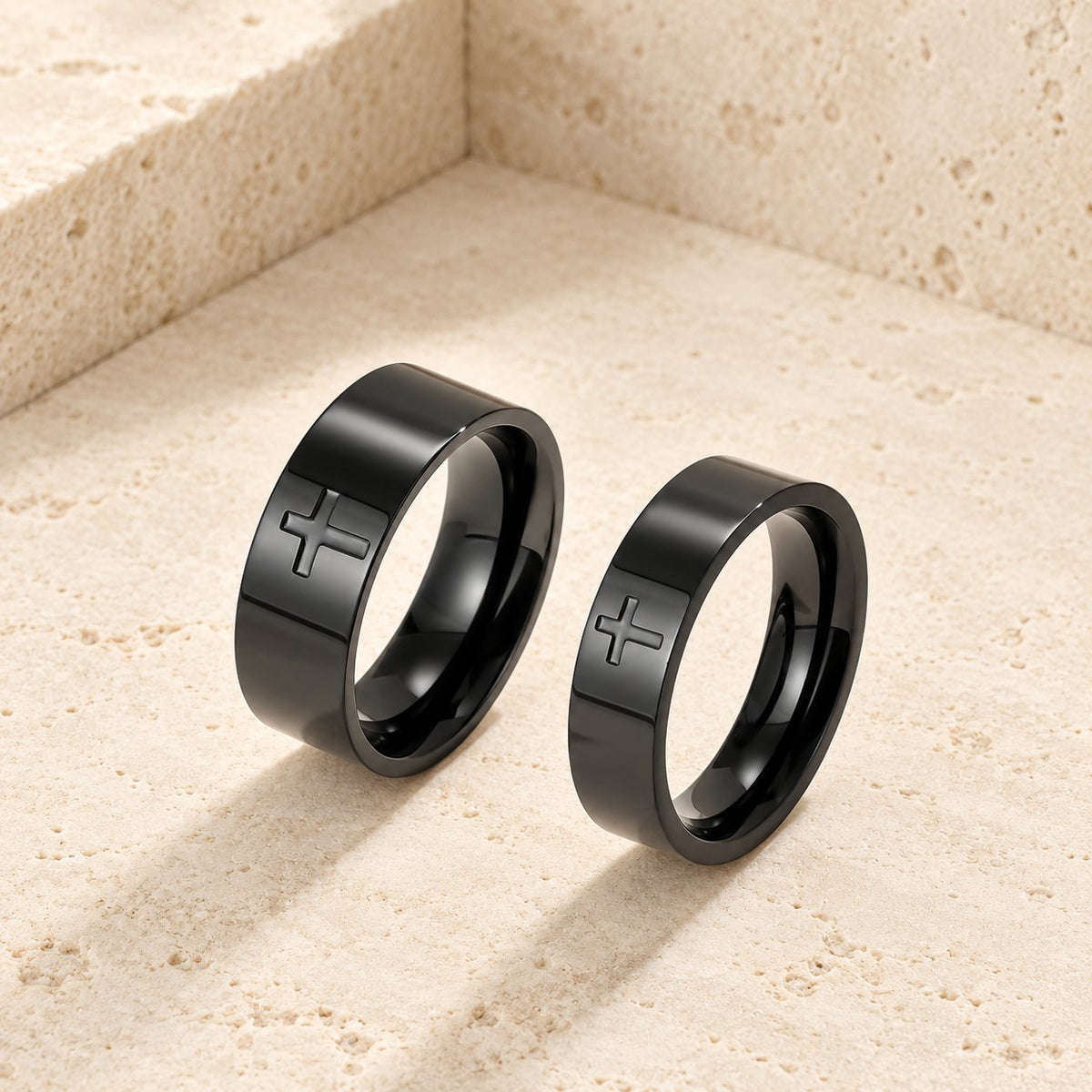 Two-Color Minimalist Cross Rings