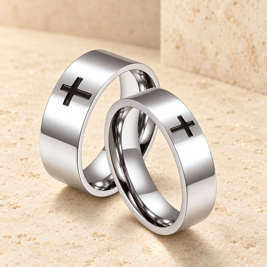 Two-Color Minimalist Cross Rings