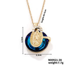 Collares de Cristal Multicolor de la Virgen: Joyería Artística Llena de Fe