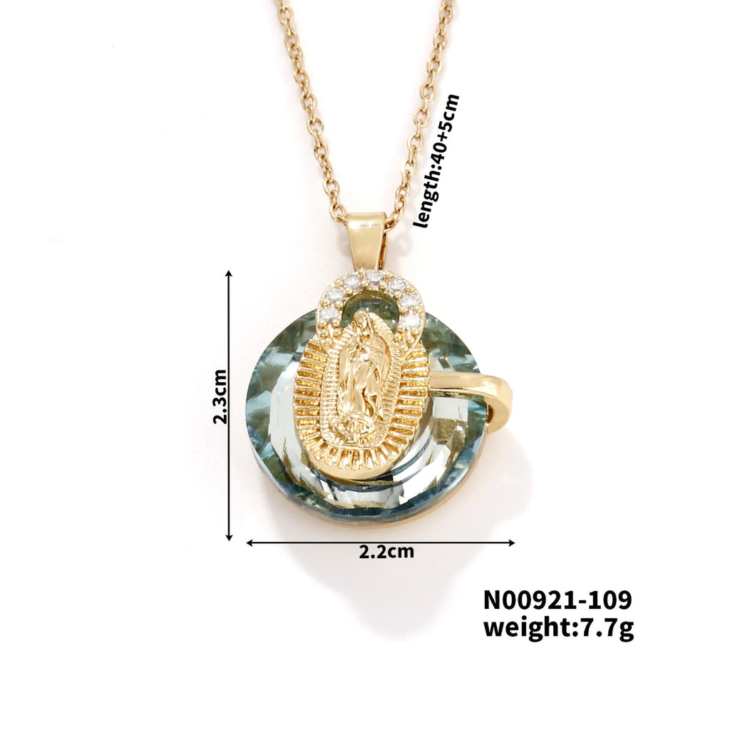 Collares de Cristal Multicolor de la Virgen: Joyería Artística Llena de Fe