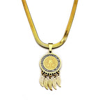Collar con Dije de Ícono de Santo: Joyería Artística con Detalles de Circonia