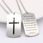 Collar de Acero Inoxidable a Doble Cara con Cruz y Josué 1:9 para el Valor