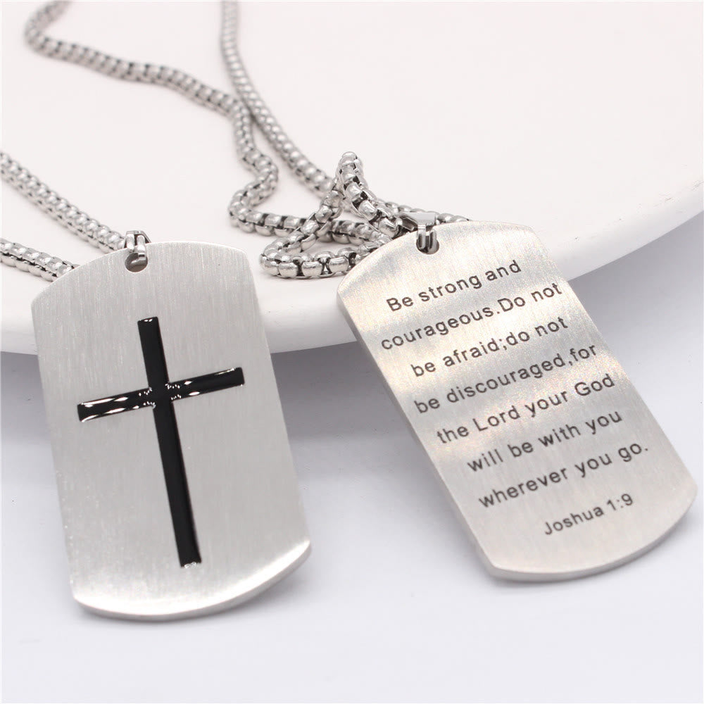 Collar de Acero Inoxidable a Doble Cara con Cruz y Josué 1:9 para el Valor