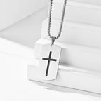 Collar de Acero Inoxidable a Doble Cara con Cruz y Josué 1:9 para el Valor