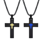 Collar de Cruz de Acero Inoxidable en Dos Tonos: La Fe se Encuentra con el Estilo