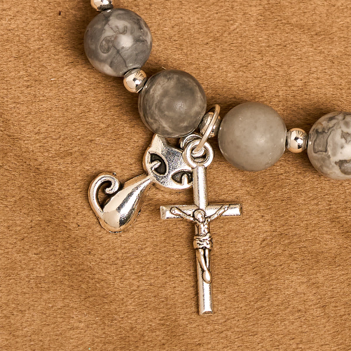 Rosario de Oración Gato Atigrado Gris: Pulsera por los Gatos Callejeros, Rosario Animal