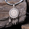 Collar con Dije de Ícono de Santo: Joyería Artística con Detalles de Circonia